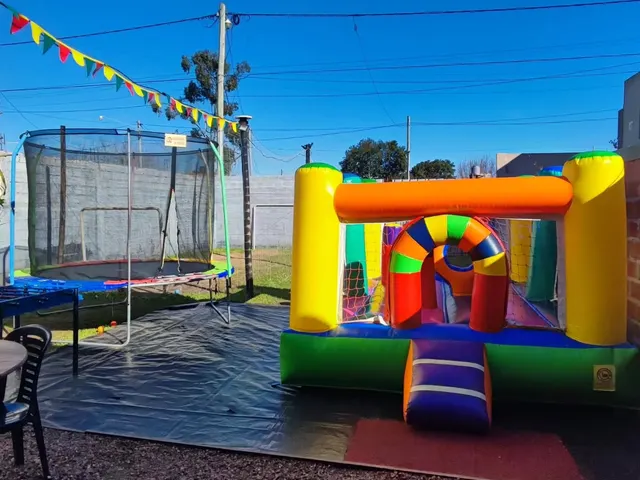 Inflable y juegos al aire libre